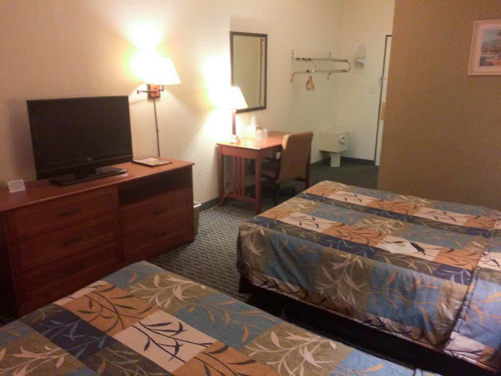 Days Inn Melrose Park/O'Hare South Екстериор снимка