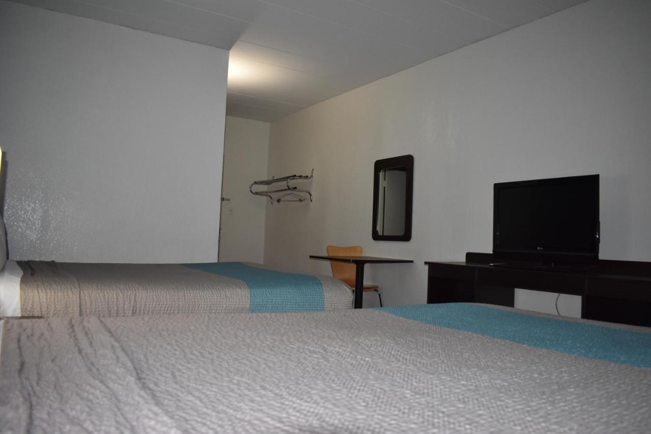 Days Inn Melrose Park/O'Hare South Екстериор снимка
